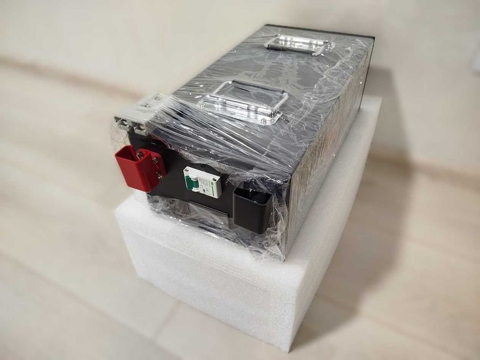 LiFePO4 акумулятор 12V 200Ah (2560Wh) у МЕТАЛЕВОМУ корпусі+запобіжник