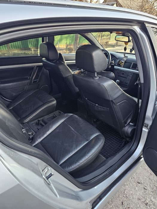 Легковые автомобили