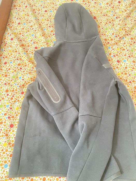 Nike tech fleece preto