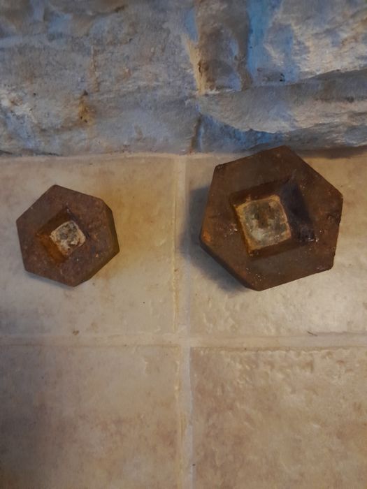 Two weights for an old scale.64585740896771123
