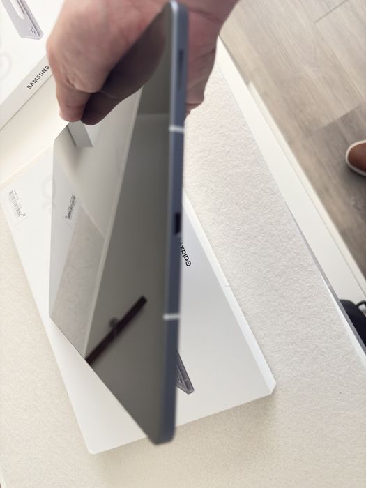 Samsung tab S10 FE491778696964352001