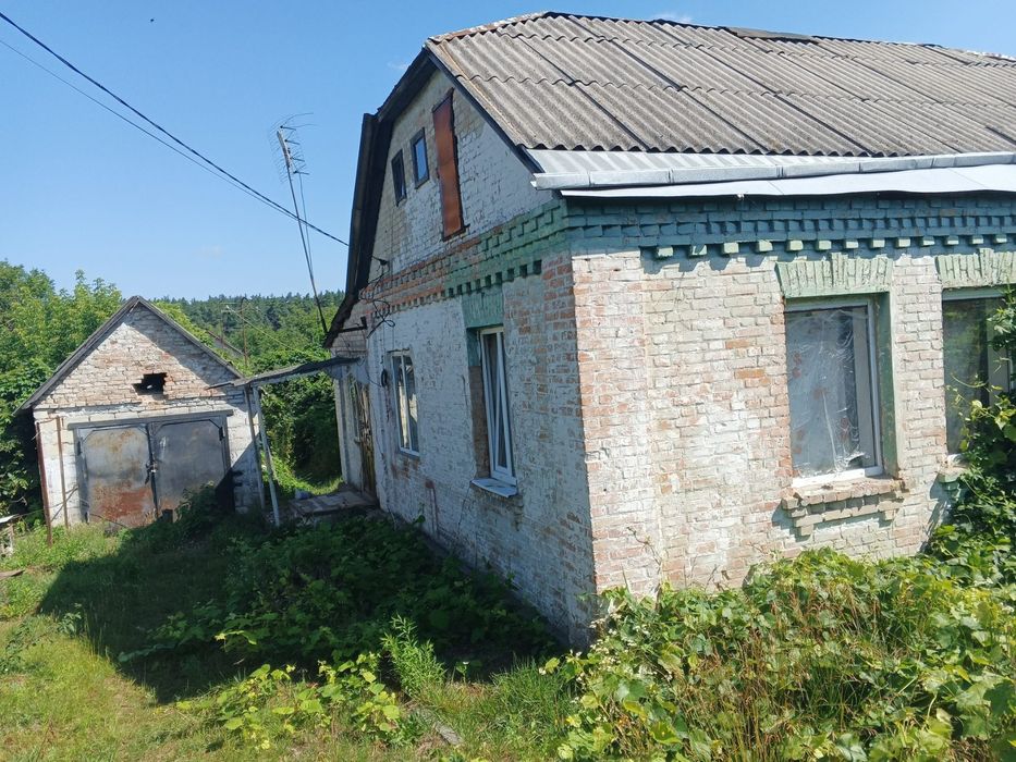 Пів будинку квартира будинок дом