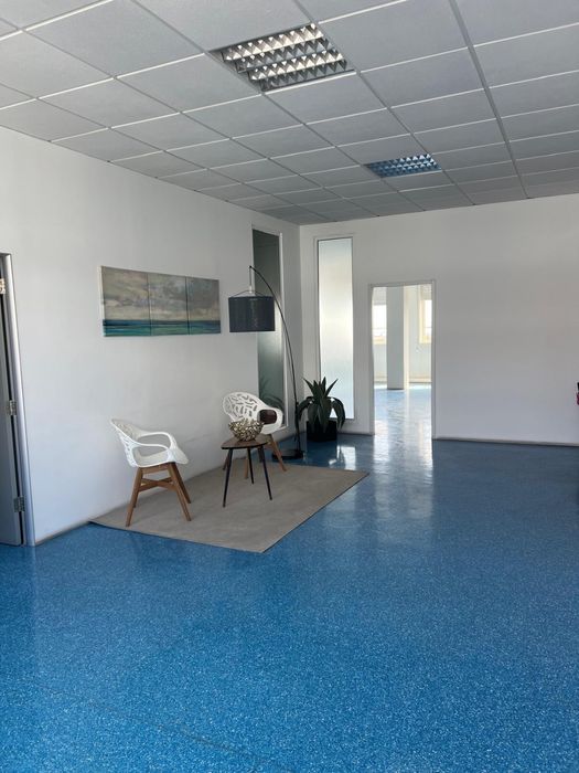 Aluga-se Escritorio em Santa Iria