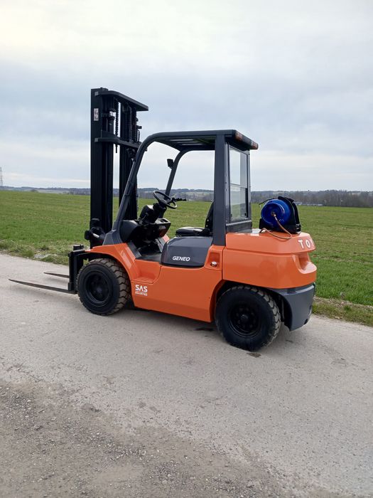 Wózek widłowy Toyota 7fg40