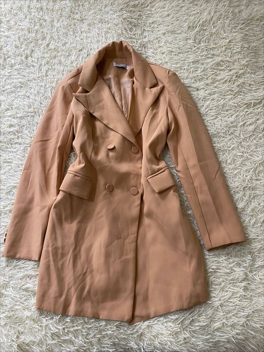 Сукняпіджакбежева