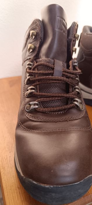 Botas n. 38 castanho