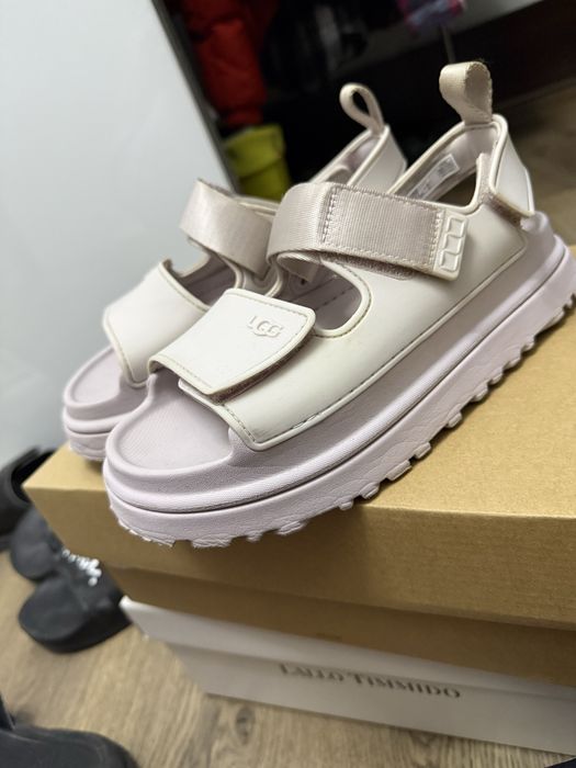 Босоніжки ugg 36 р