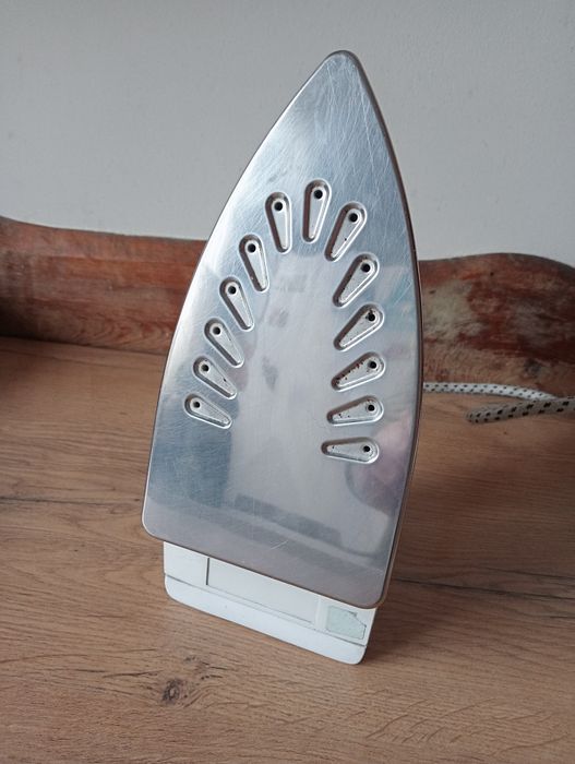 Sprzedam żelazko Eldom