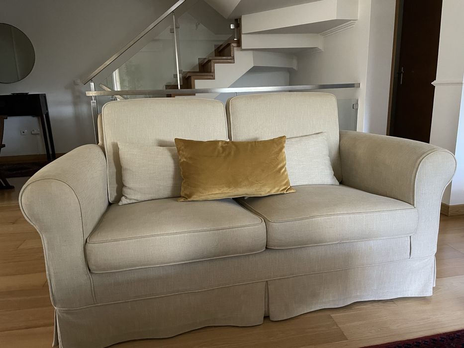 Sofá INVOGUE - para venda