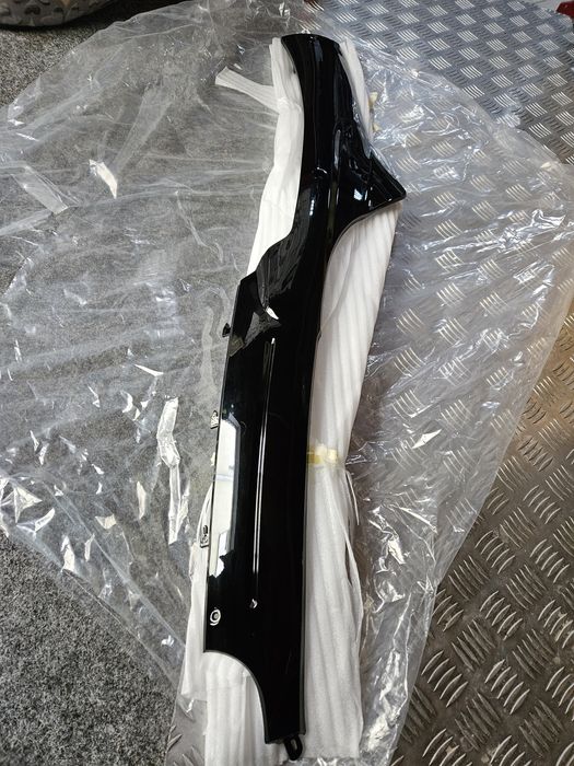 Osłona plastik boczny dół czarny kpl. GY6 4T 50cm3