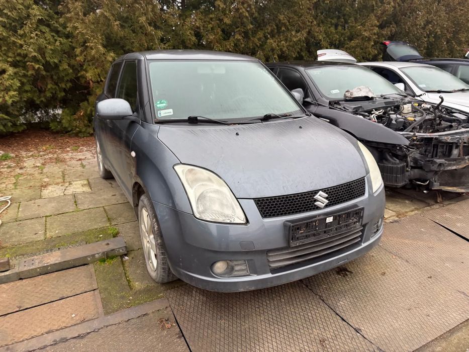 Suzuki Swift III 1.3 4X4 4WD 16V Skrzynia Maska Drzwi Lampa