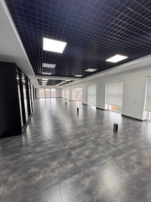 Сучасний стильний офіс