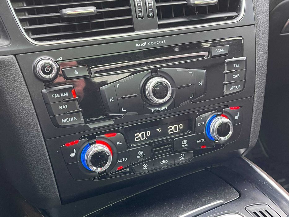Audi    Q5  2014