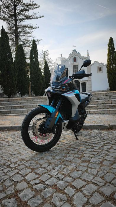 CFMoto 800 MT-X 2025