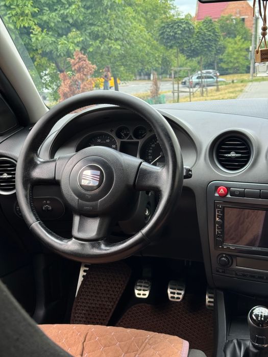 Seat ibiza 2008 2.0 газ/бенз