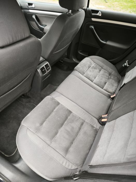 Volkswagen Golf VI