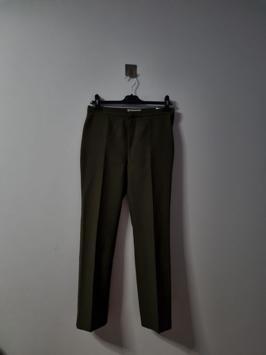 Eleganckie spodnie khaki damskie • Zara Basic • M/38