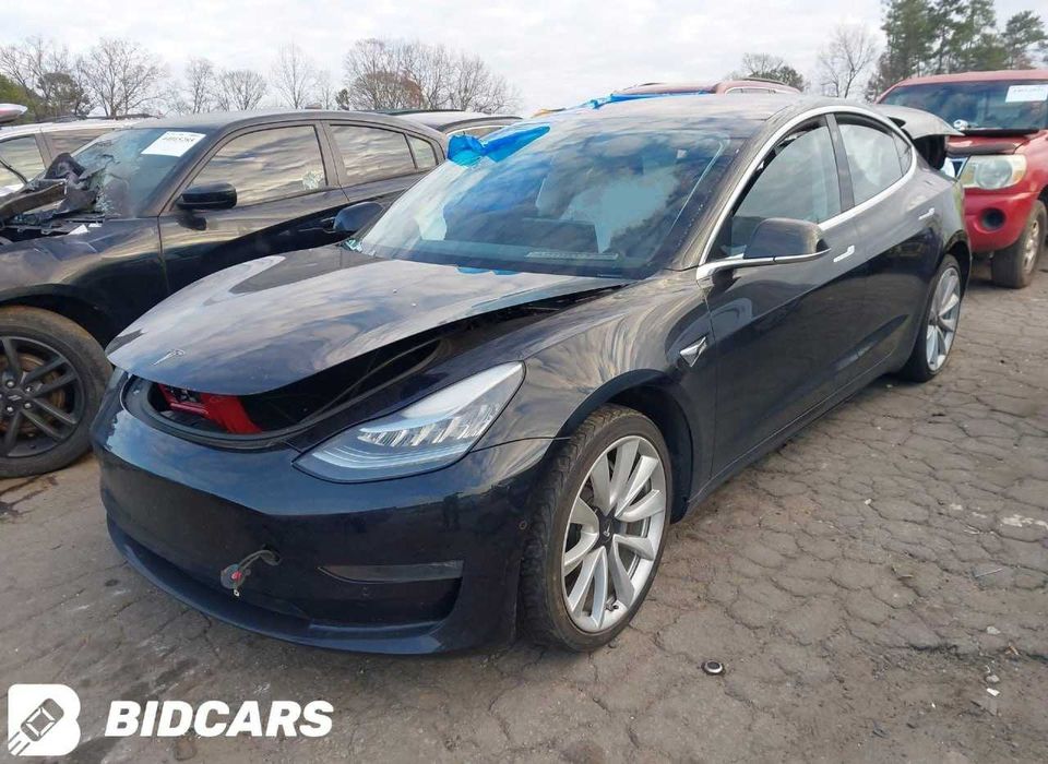 Tesla Model 3 Long Range Mid Range 2018 USA – części