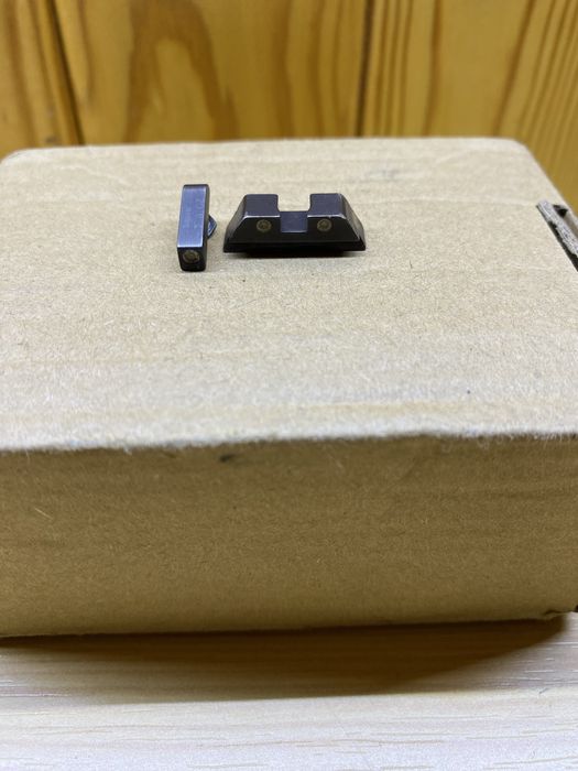 Прицільні засоби Trijicon для Glock