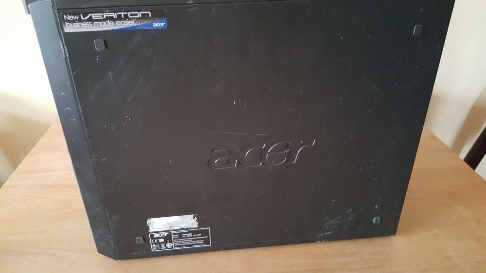 Komputer stacjonarny Acer Veriton M221