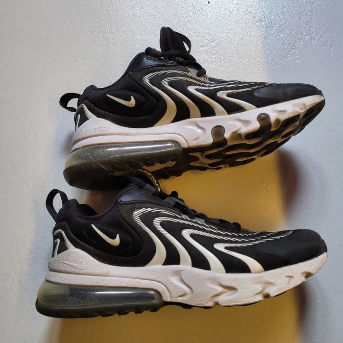Nike AIRMAX 6870