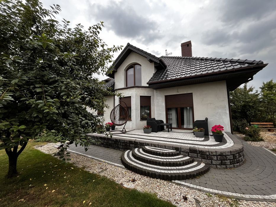 Dom jednorodzinny wolnostojący