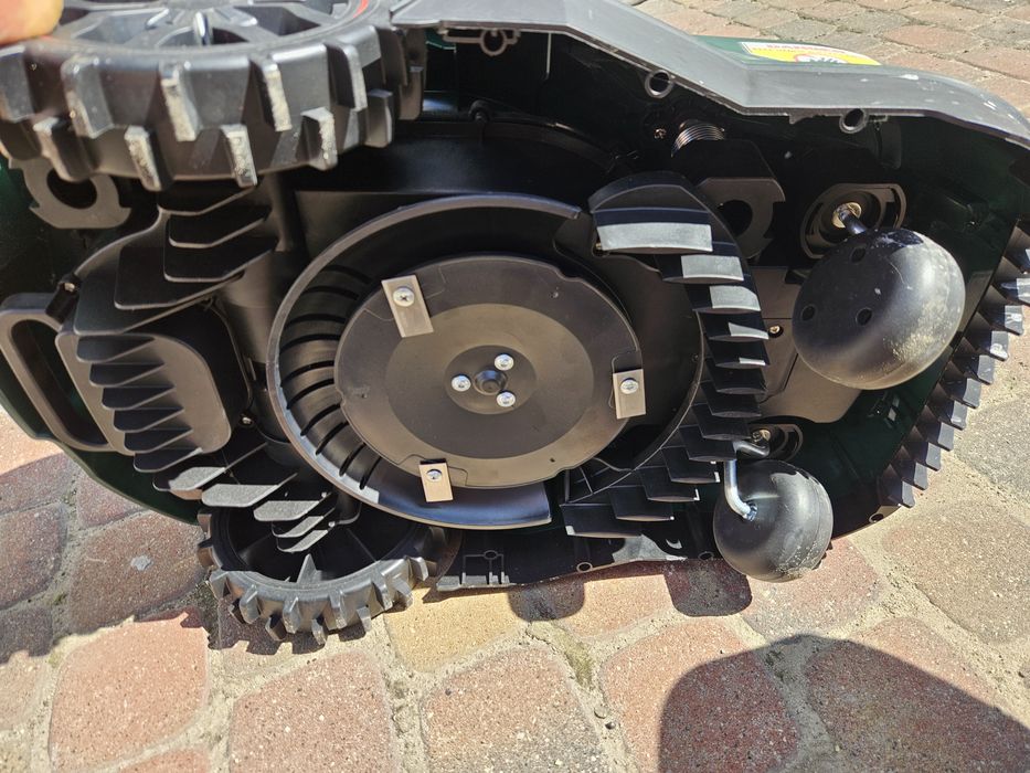 Robot koszący parkside PAMRS 1000 A1 Smart