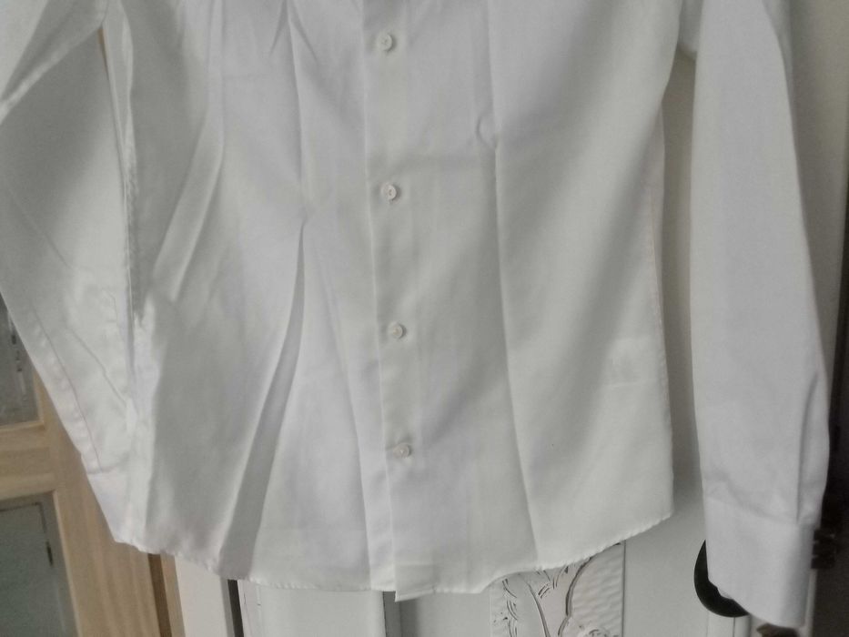 prawie NOWA premium bawełniana koszula chłopięca biała XS męska