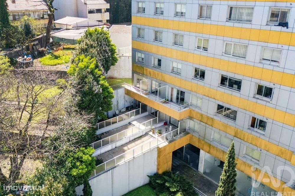 Duplex T1 em Campanhã de 82,1 m2