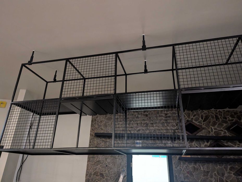 Estrutura de copos e garrafas