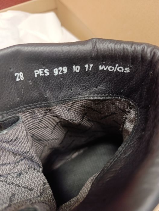 Buty z membraną izolacyjna Wojas