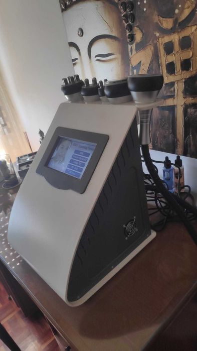 Máquina de Estética 5 em 1 (40K Cavitação, RF, Vácuo) nova nunca usada