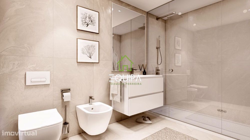 Apartamento Novo, T4, no centro da cidade de Valongo, Distrito do Port