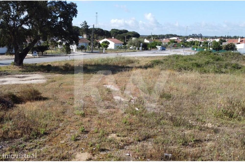 Terreno Urbano 673m2 — Biscaínho, Santarém