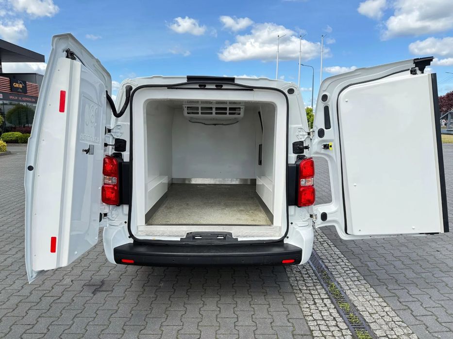 Opel Vivaro Long L2 Chłodnia/Mroźnia Izoterma Salon PL, Jeden Właściciel  NR.313, LED, Czujniki P+T, Klimatyzacja Dwustrefowa, Tempomat