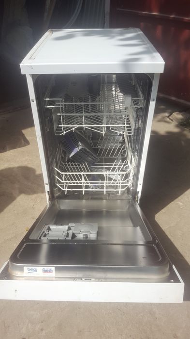 Продається посудомийна машина  Beko б/в