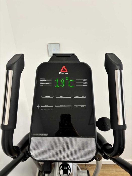 Reebok SL8.0 – Elíptica Premium / Cross Trainer Profissional