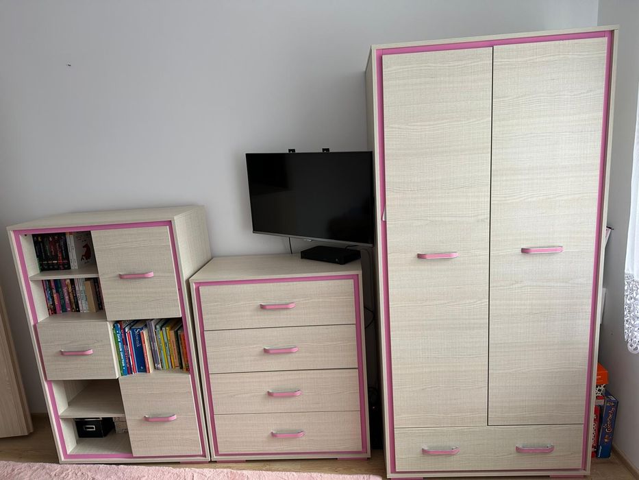 Meble dla dziewczynki