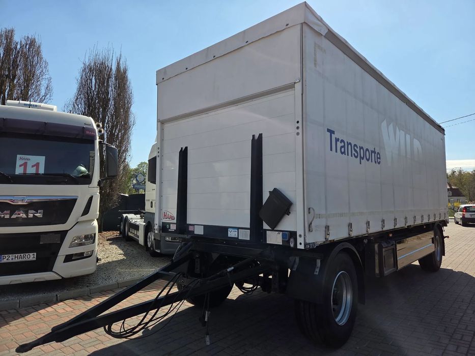 Schwarzmuller  Przyczepa schwarzmuller plandeka firanka , stan idealny