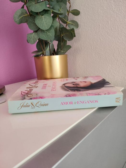 Livro Amor e Enganos