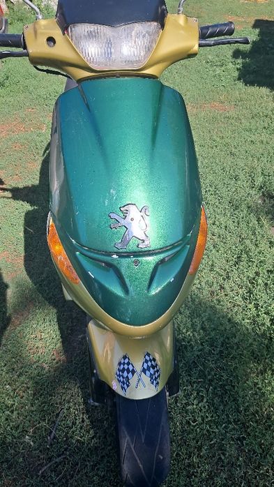 Продам скутер Peugeot