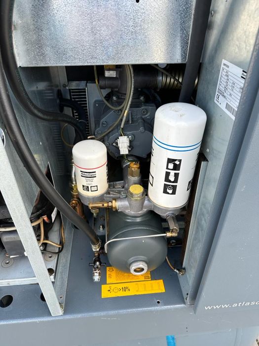 Kompresor 11KW śrubowy sprężarka Atlas Copco GA 11 FF osuszacz komplet