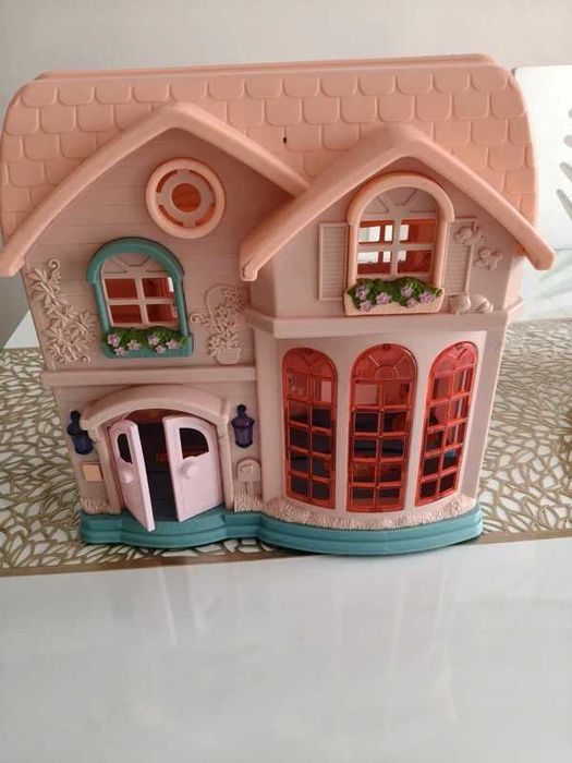 Domek dla lalek 34x36
