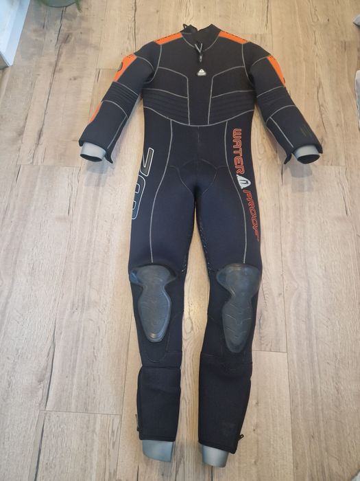Kafander suchy neoprenowy marki Waterproof