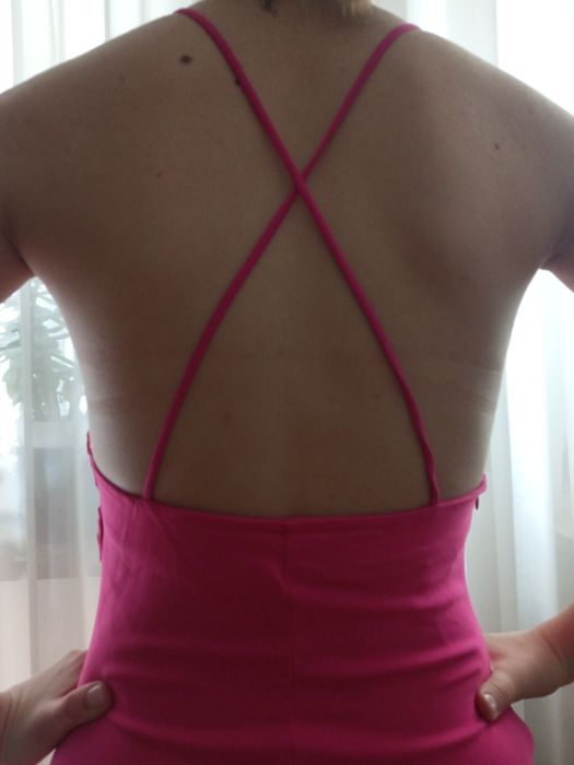 Sukienka PULL&BEAR w kolorze fuksji