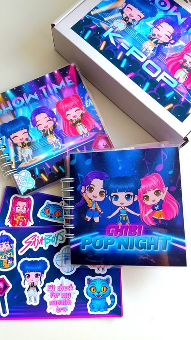 Альбом на липучках К- РОР Ляльки