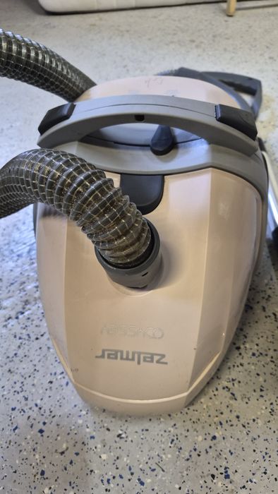 Odkurzacz Zelmer z turbo szczotką