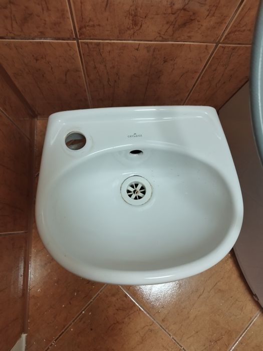 Mała umywalka   35cmx30cm