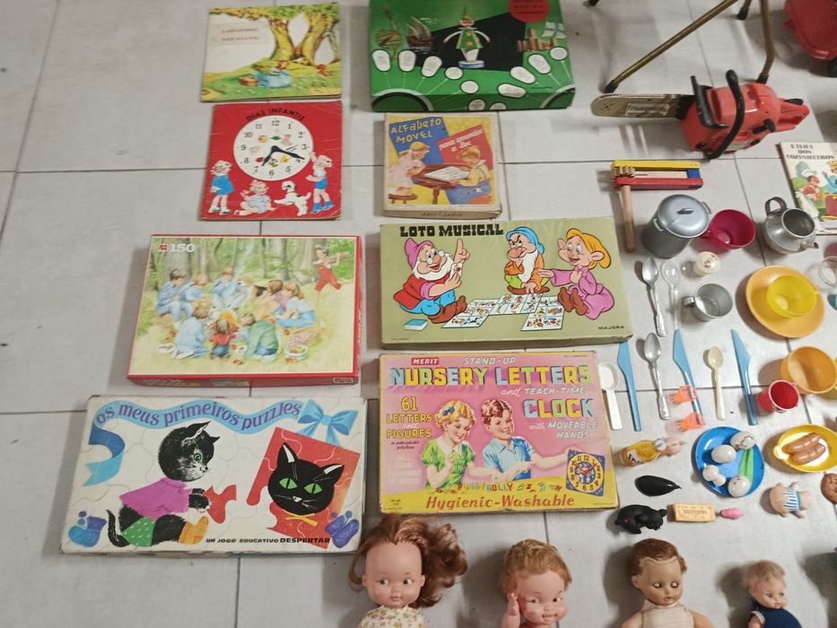 Brinquedos e jogos antigos