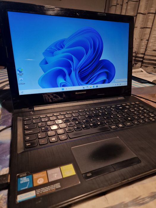 Portátil Lenovo G50 - Windows 11 - 8 Gb ram - Ssd 250 Gb.
Windows 11 +